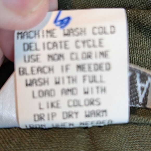 Sellecca VINTAGE Olive Green Blazer with Gold Button Shoulder Pads Size 18 - Picture 9 of 10